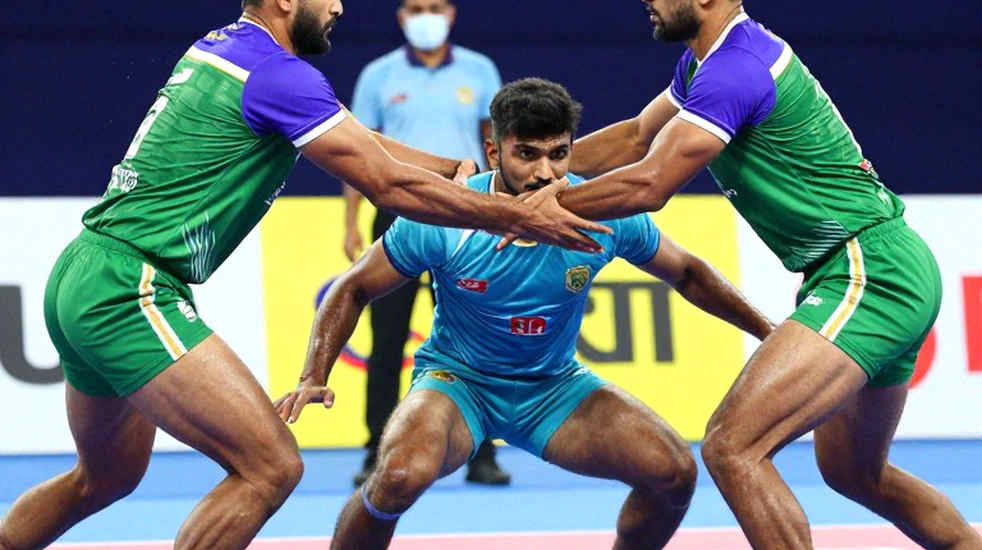 পাওয়ান সেহরাওয়াত বেঞ্চে, ভারতের ফাইনাল কৌশল নাকি আত্মঘাতী gamble?
